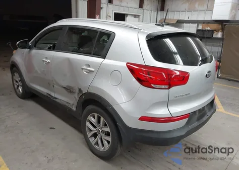 2015 Kia Sportage Lx z USA, uszkodzony, nr VIN KNDPBCAC5F7727038